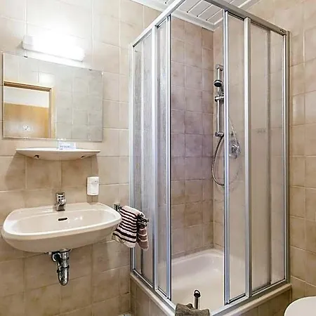 Sporthotel מלון